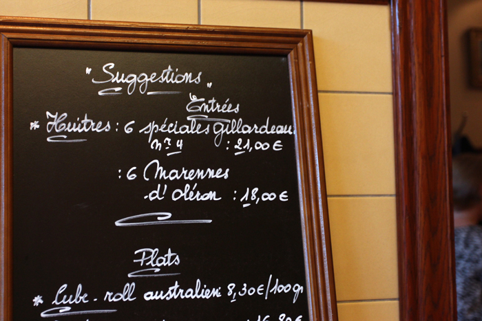 friture-rené-bruxelles-restaurant-brussels-kitchen-brasserie-belge-steak-moules-huitres13